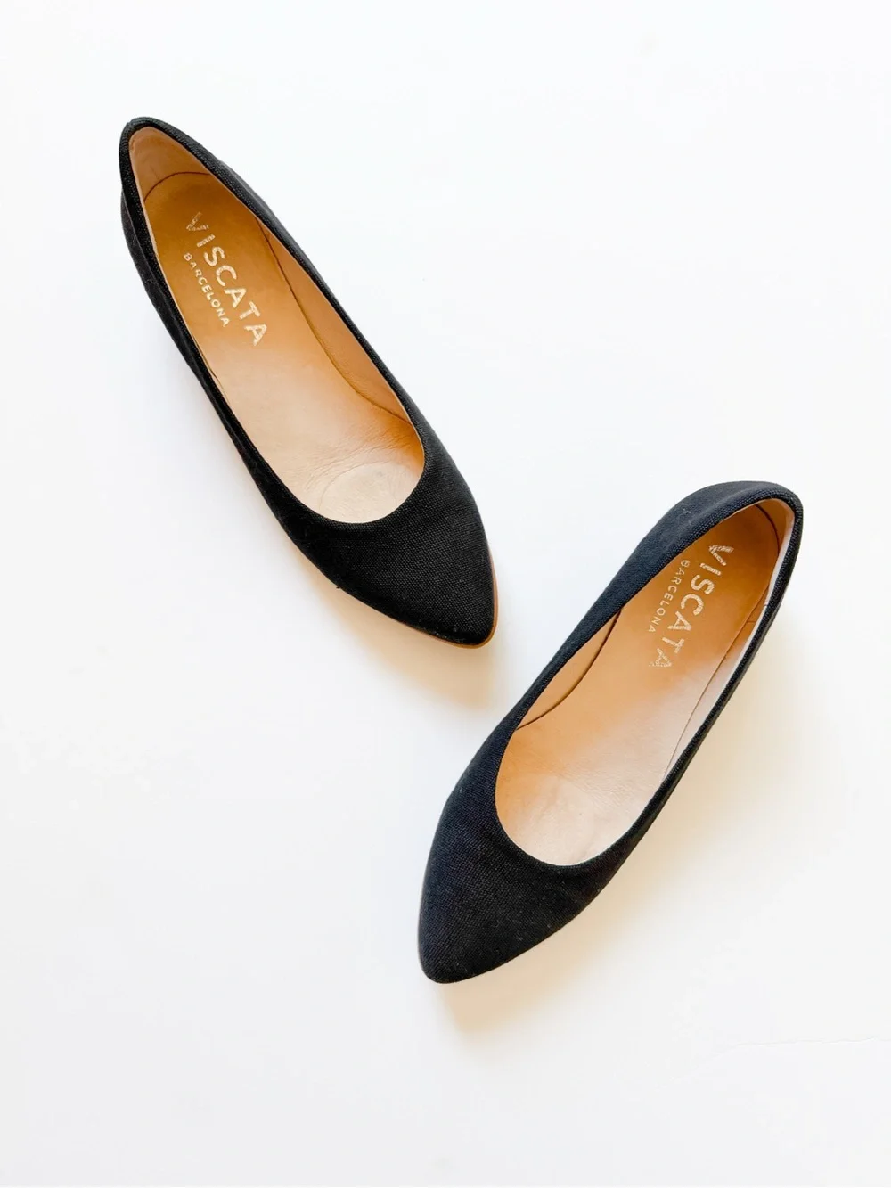 Viscata Barcelona Black Pointed Espadrille Flats size Euro 40